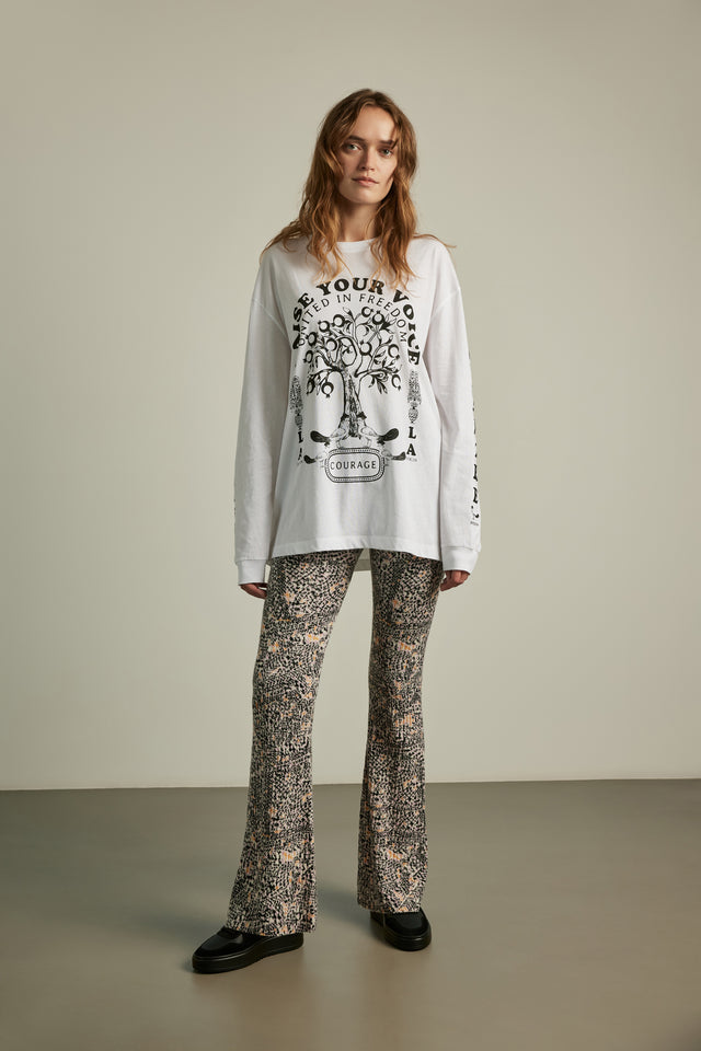 Longsleeve Igor raise your voice white - Raise your voice. Pre-Spring 24 brings this fun piece back... - 2/3