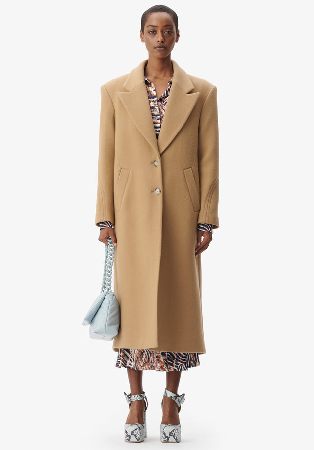 Coat Orely toffee - This modern camel wintercoat features a pale blue lining for... - 1/7