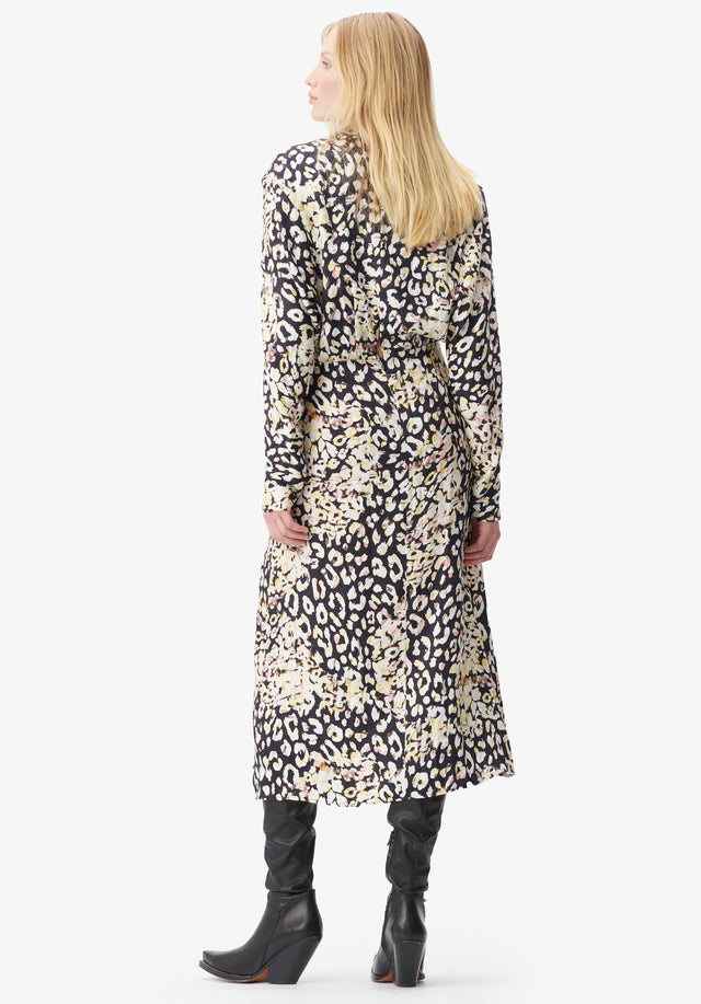 Dress Diala floral leo - A flowing viscose jacquard design is complemented by a vibrant... - 3/6