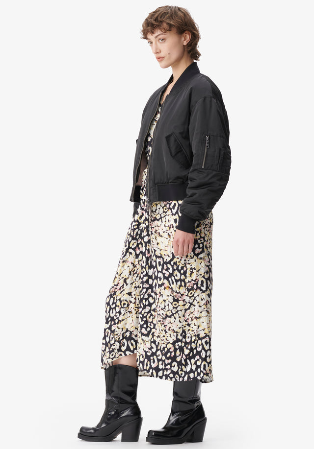 Jacket Jo black - Here's another one to remember. Jacket Jo comes in a... - 2/5