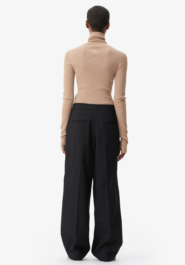 Jumper Kalliopi toffee - Comfortable luxury. Kalliopi is a seamless turtleneck jumper made of... - 3/5