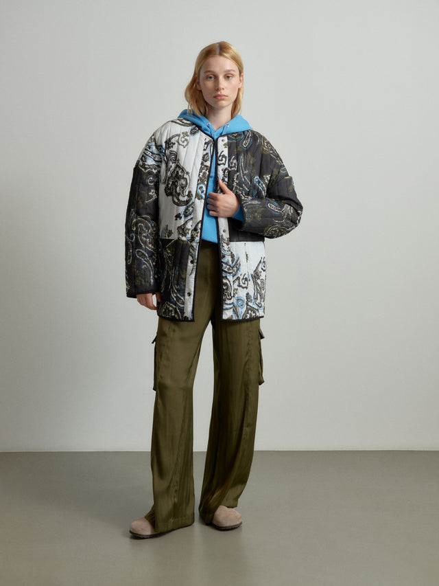 Jacket Jabari paisley park black & white - Jacket Jabari is a softly padded jacket with a fascinating... - 2/3