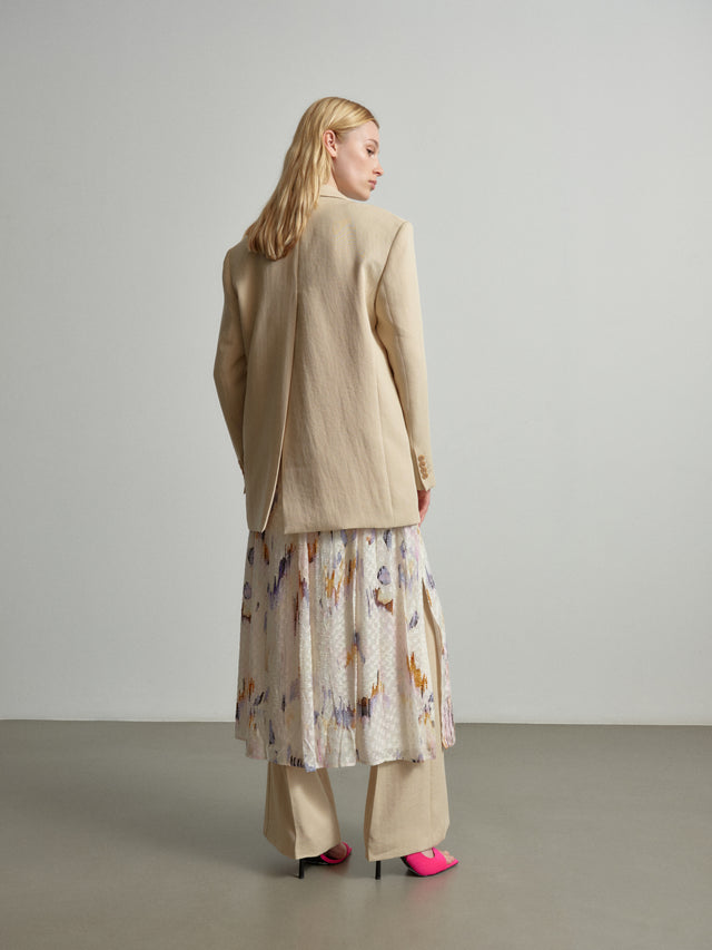 Jacket Janet sesame - Introducing Jacket Janet in a refreshing spring/summer creme version, expertly... - 2/4