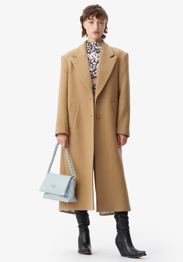 Shoulderbag Mima cloud - Exceptionally soft and lightweight. A padded chain-bag with a monochrome... - 2/5
