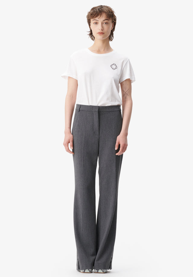 T-shirt Cara white - The classic Cara, easy and feminine. Made of 100% cotton... - 2/5