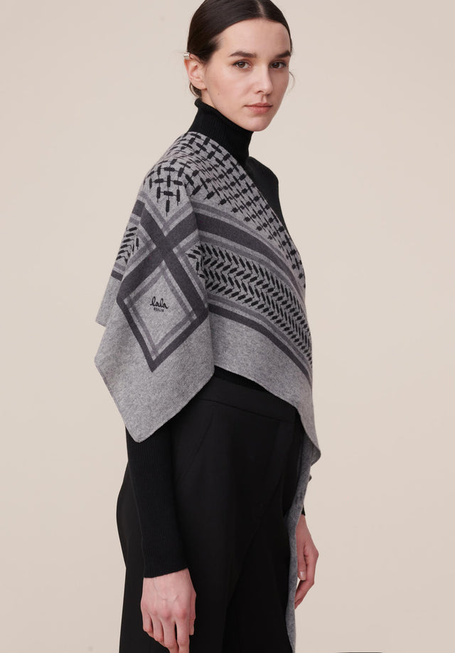 Triangle Trinity Classic M City Middlegrey melange - A luxuriosly soft, triangle shaped cashmere scarf, featuring a classic... - 1/6