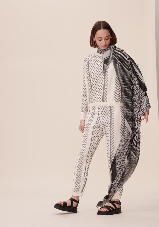 Scarf Monogram Black monogram on White - A light and easy scarf made of a soft viscose-cotton... - 1/3