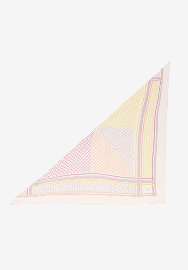 Triangle Puzzle string pastels - We added a refreshing twist to our Triangle Trinity Scarf... - 1/2