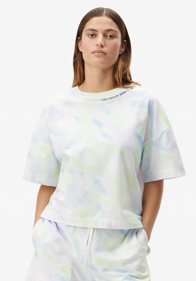 T-Shirt Creo hazy sky - Creo brings some summer spirit. Featuring a soft tie dye...
