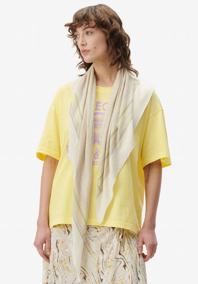 Triangle Heritage Double egret flip - For Spring/Summer 23, the luxuriously soft, triangle-shaped cashmere scarf features...
