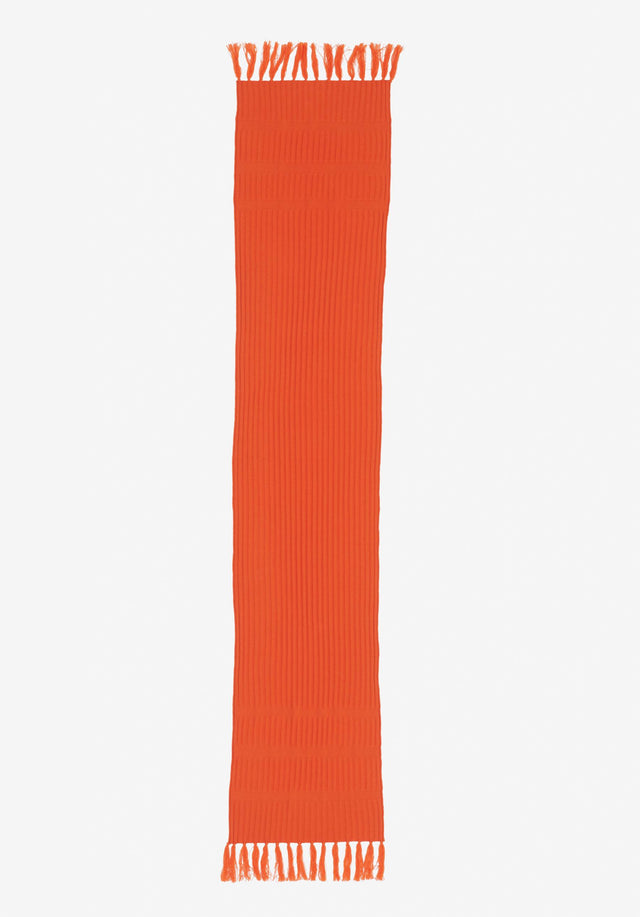 Scarf Anissa paprika - With three lovely colors to choose from and a soft...
