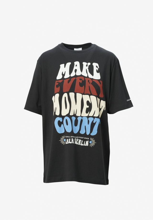 T-shirt Collin every moment - A fun message and a new boxy shape. Collin has... - 6/6
